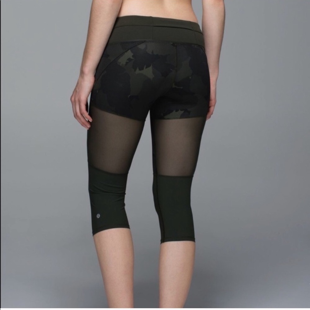 Camo mesh lululemon crop pants size 8
